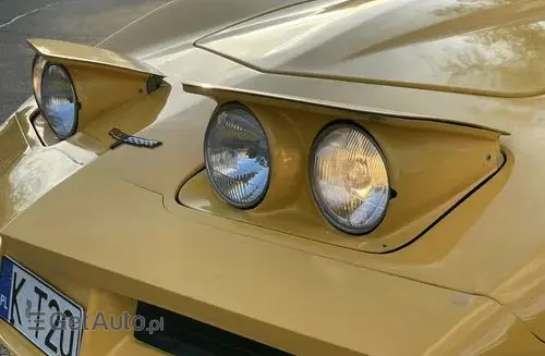 CHEVROLET Corvette 