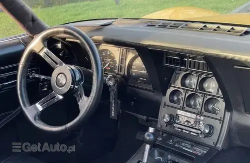 CHEVROLET Corvette 