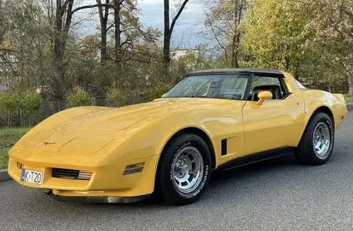 CHEVROLET Corvette 