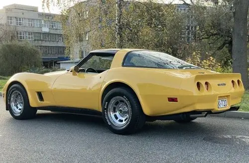 CHEVROLET Corvette 
