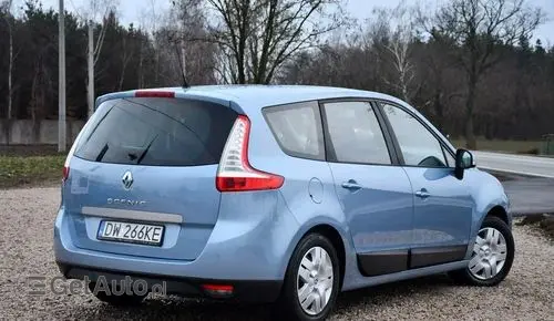 RENAULT Grand Scenic 