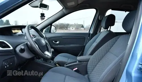 RENAULT Grand Scenic 