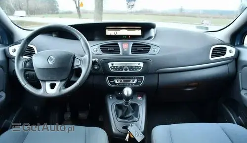 RENAULT Grand Scenic 