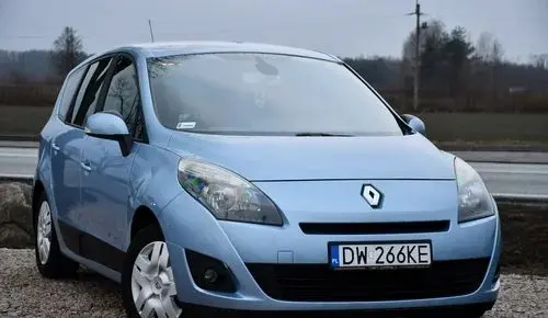 RENAULT Grand Scenic 