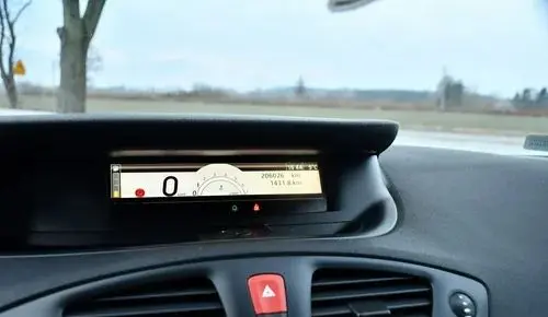 RENAULT Grand Scenic 