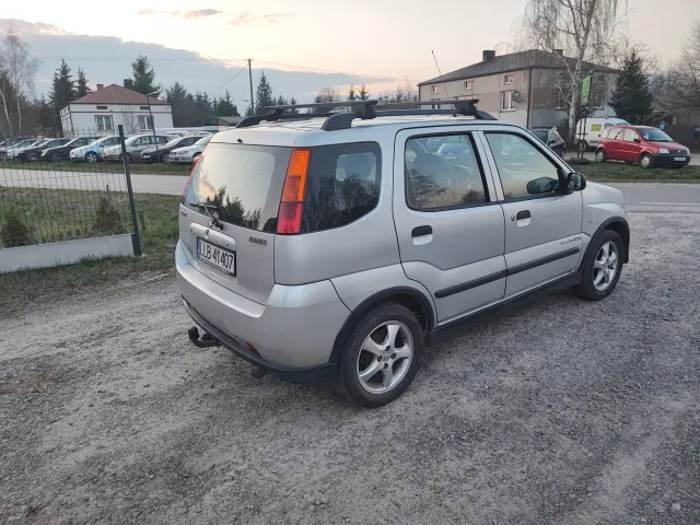 SUZUKI Ignis 