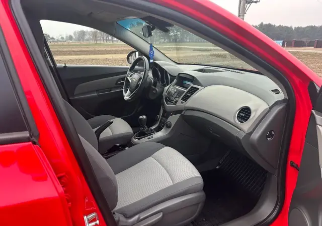 CHEVROLET Cruze 1.6 LS