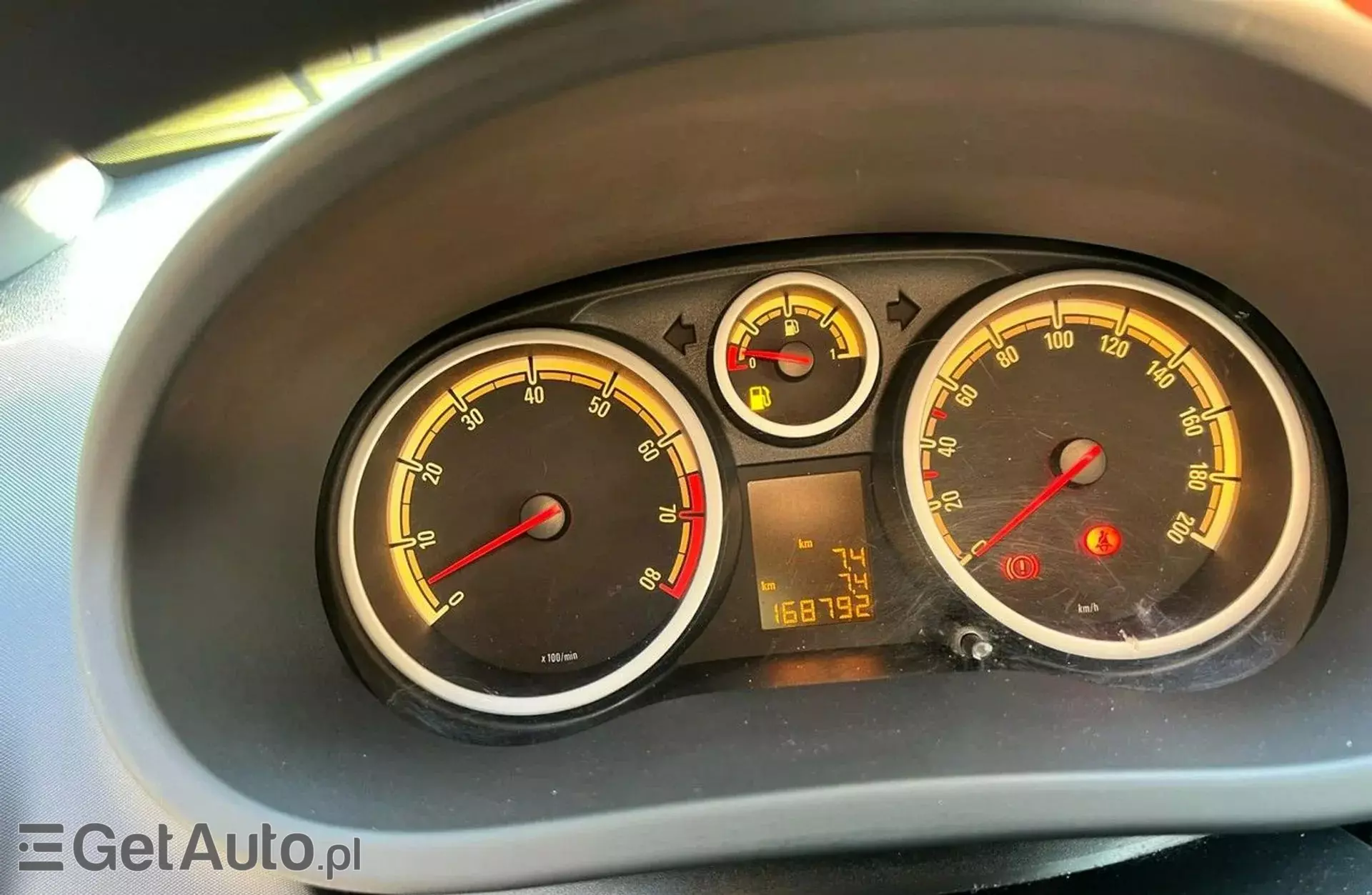 OPEL Corsa 