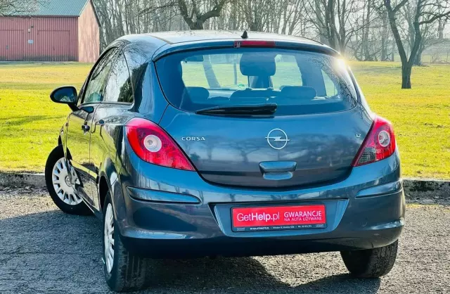 OPEL Corsa 