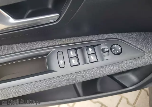 PEUGEOT 3008 1.5 BlueHDi Active S&S EAT8