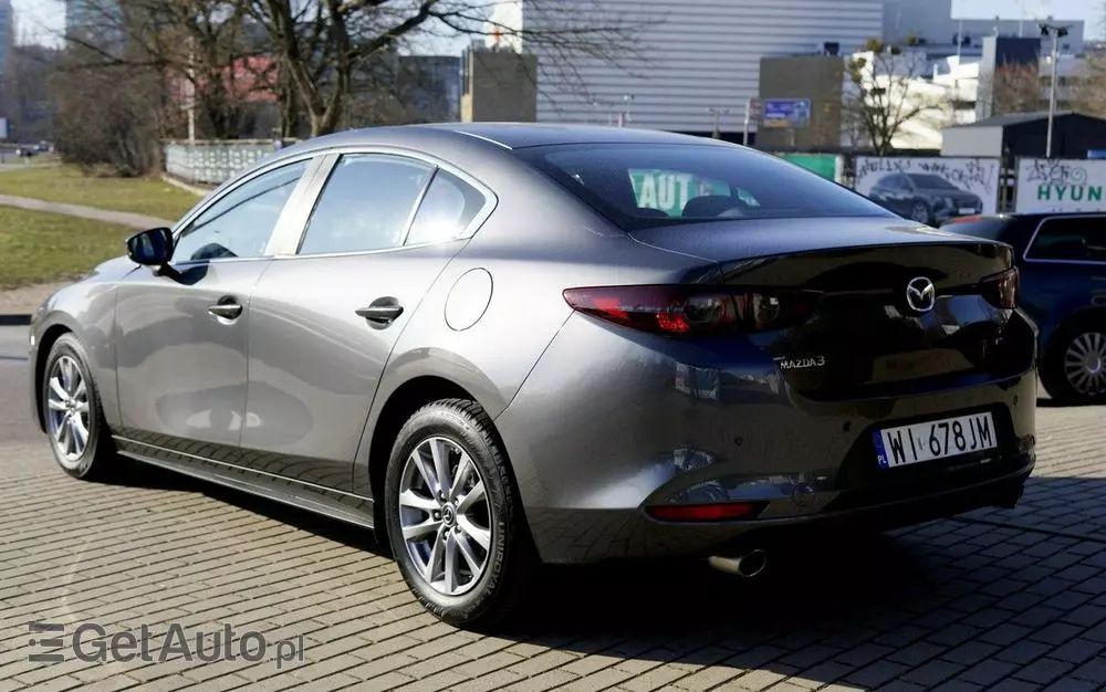 MAZDA 3 