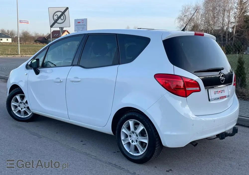 OPEL Meriva 1.4 T Essentia