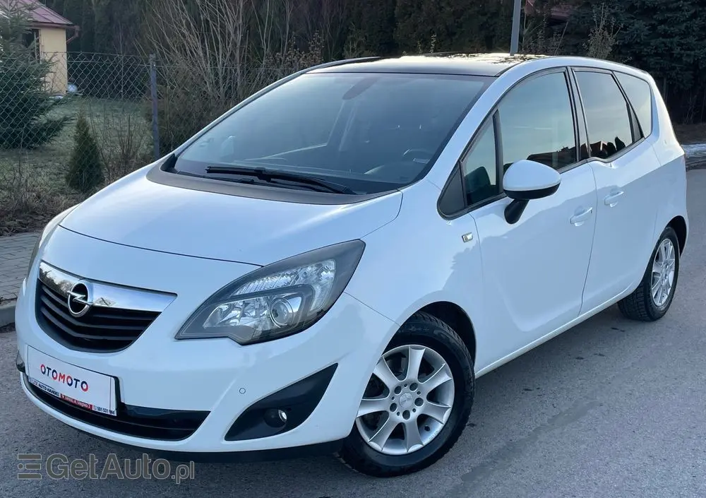 OPEL Meriva 1.4 T Essentia