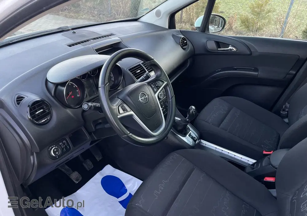 OPEL Meriva 1.4 T Essentia