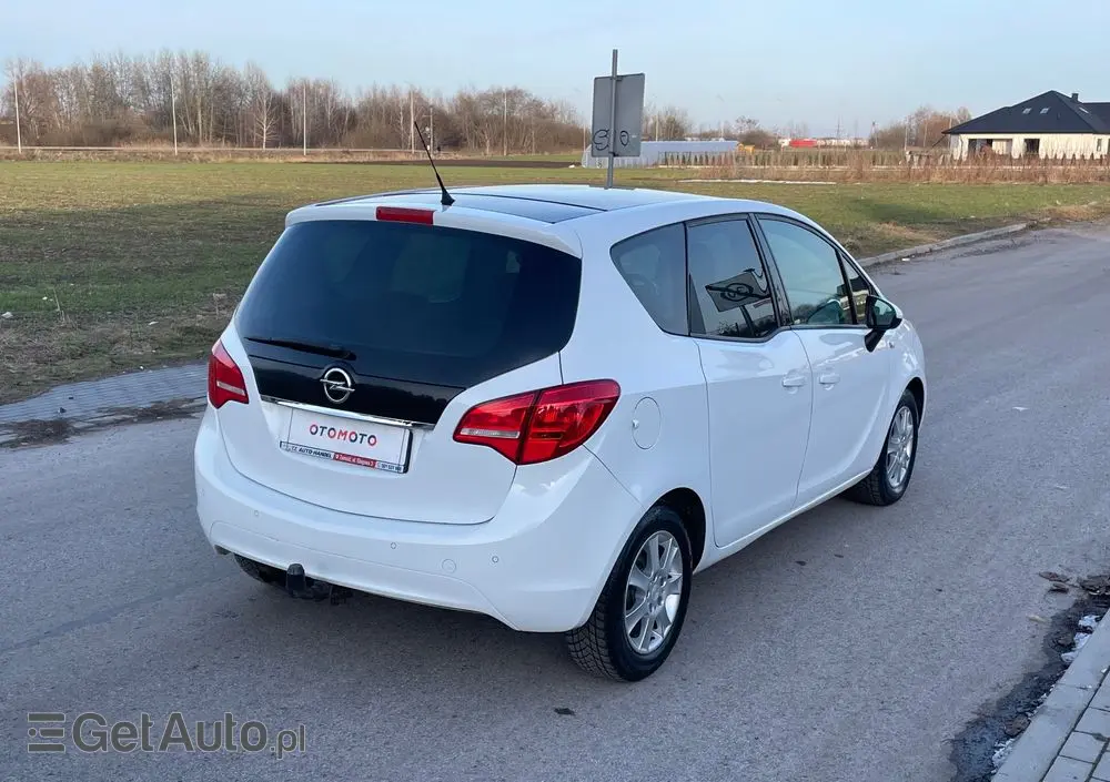 OPEL Meriva 1.4 T Essentia