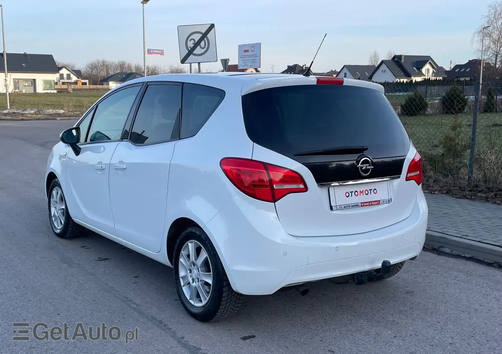 OPEL Meriva 1.4 T Essentia