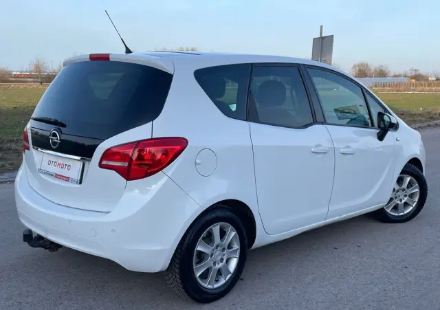 OPEL Meriva 1.4 T Essentia