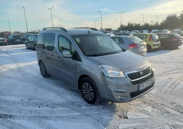 PEUGEOT Partner Tepee BlueHDi 100 Stop&Start Allure