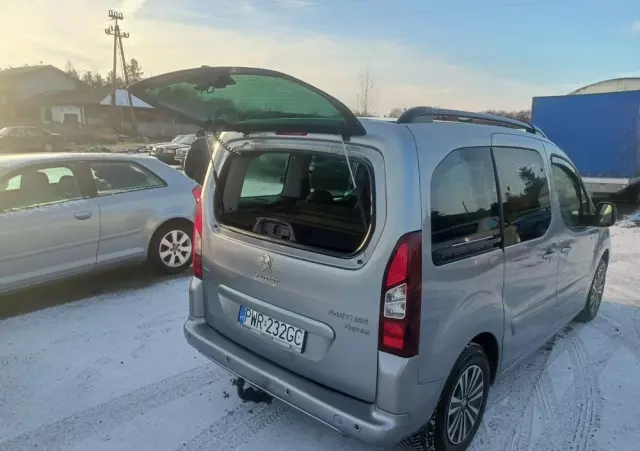 PEUGEOT Partner Tepee BlueHDi 100 Stop&Start Allure