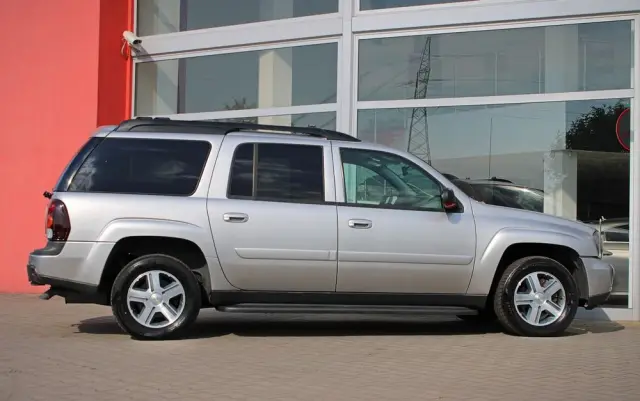 CHEVROLET Trailblazer 4.2 LS 4WD