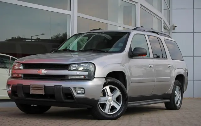 CHEVROLET Trailblazer 4.2 LS 4WD