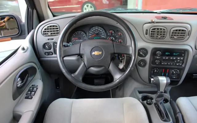 CHEVROLET Trailblazer 4.2 LS 4WD