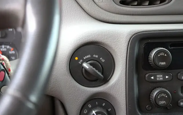CHEVROLET Trailblazer 4.2 LS 4WD