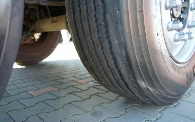 ORTEN PRZYCZEPA BURTOWA 6,5M / DO BUDOWLANKI / OŚ PODNOSZONA / SAF / 