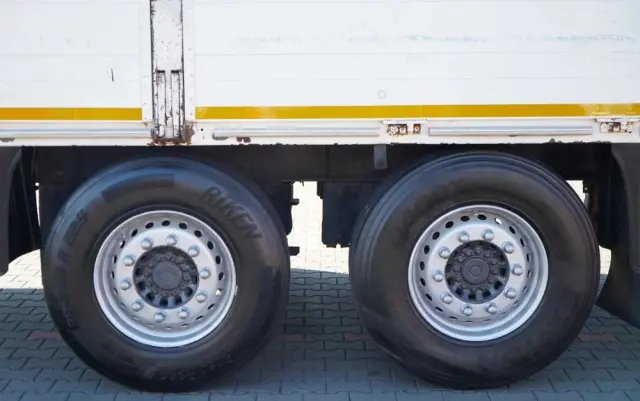 ORTEN PRZYCZEPA BURTOWA 6,5M / DO BUDOWLANKI / OŚ PODNOSZONA / SAF / 