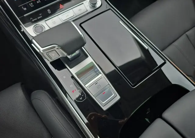 AUDI A8 50 TDI quattro tiptronic