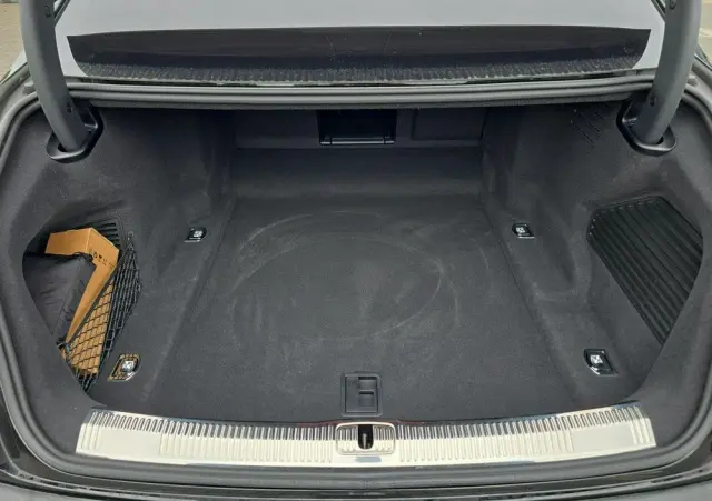 AUDI A8 50 TDI quattro tiptronic