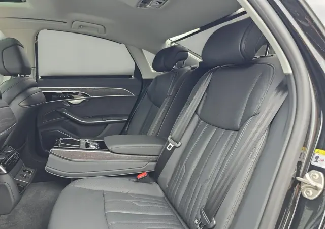 AUDI A8 50 TDI quattro tiptronic