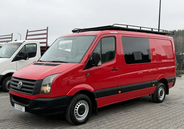 VOLKSWAGEN Crafter 