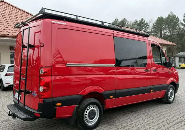 VOLKSWAGEN Crafter 