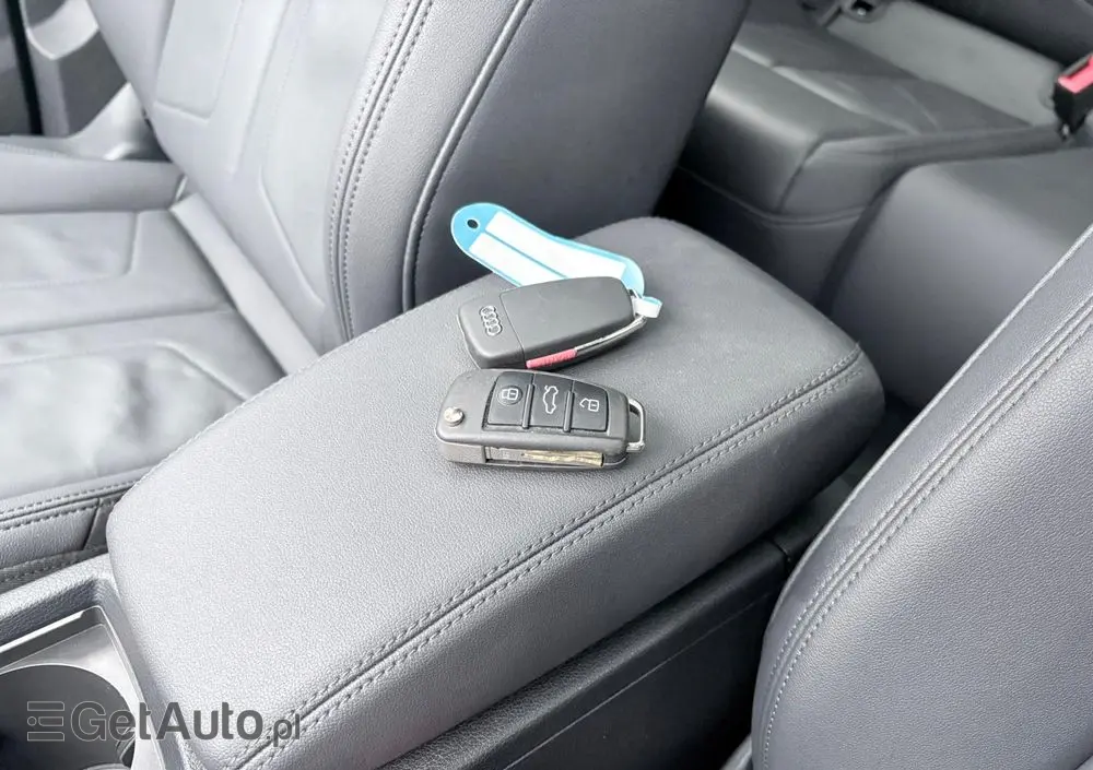 AUDI Q3 45 TFSI Quattro S tronic S line