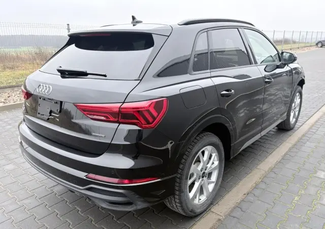 AUDI Q3 45 TFSI Quattro S tronic S line