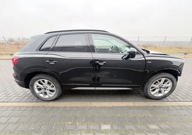 AUDI Q3 45 TFSI Quattro S tronic S line