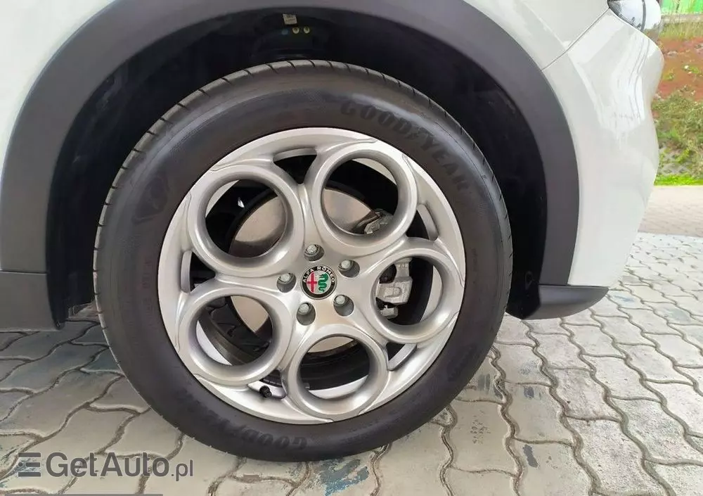 ALFA ROMEO Tonale 1.5 T4 GSE mHEV Super DCT