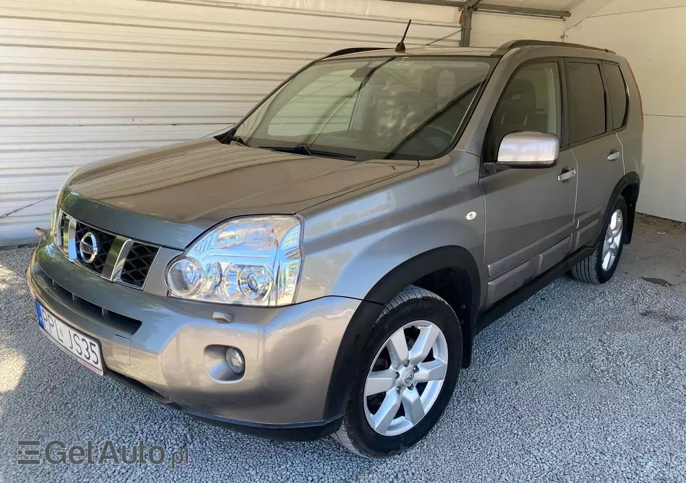 NISSAN X-Trail 2.0 dCi 4x4 DPF Platinum