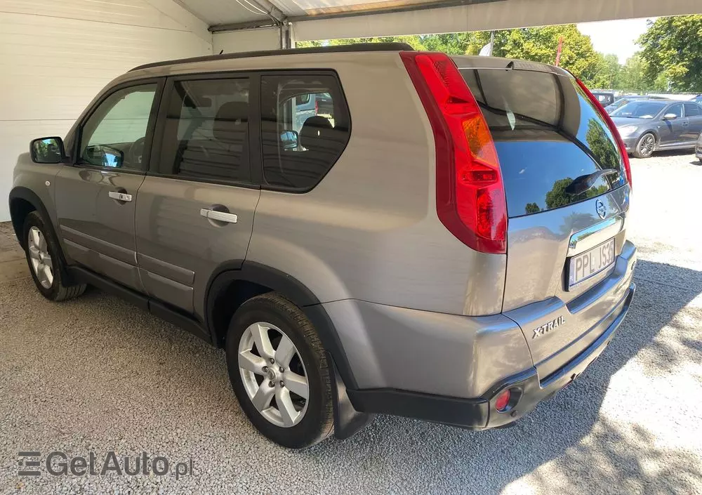 NISSAN X-Trail 2.0 dCi 4x4 DPF Platinum