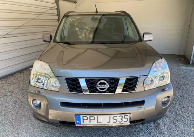 NISSAN X-Trail 2.0 dCi 4x4 DPF Platinum