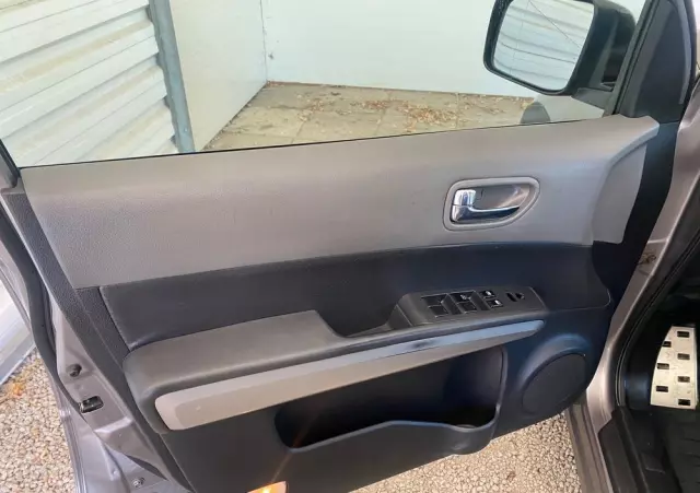 NISSAN X-Trail 2.0 dCi 4x4 DPF Platinum