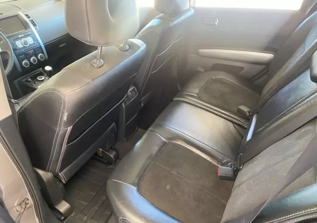 NISSAN X-Trail 2.0 dCi 4x4 DPF Platinum