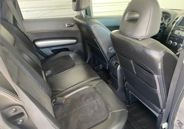 NISSAN X-Trail 2.0 dCi 4x4 DPF Platinum