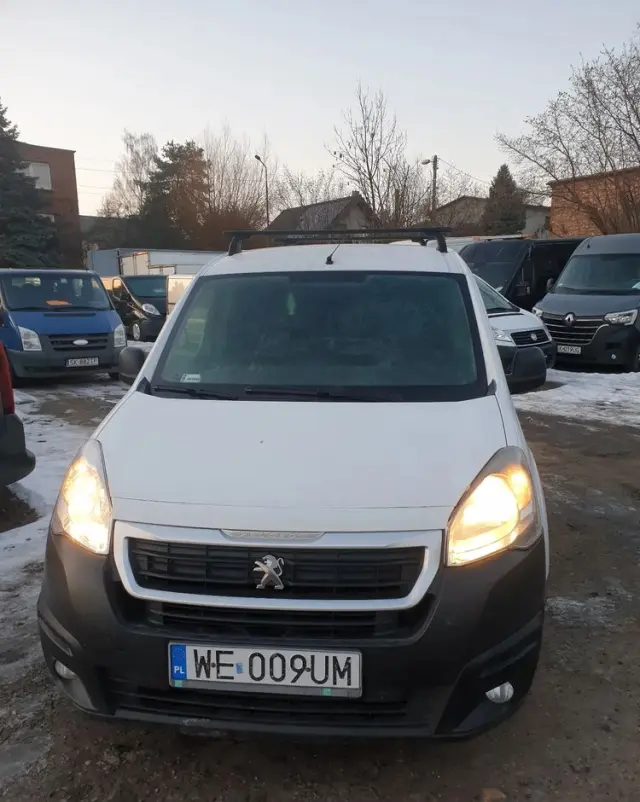 PEUGEOT Partner 