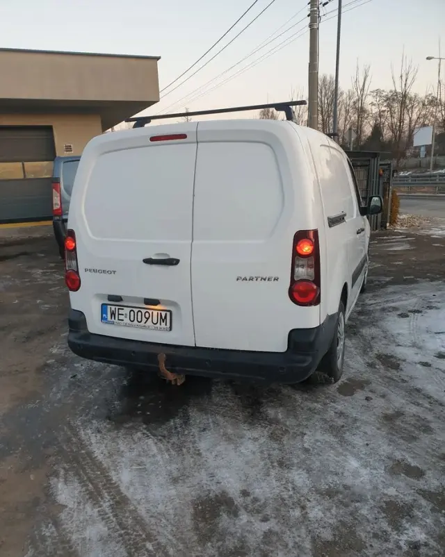 PEUGEOT Partner 