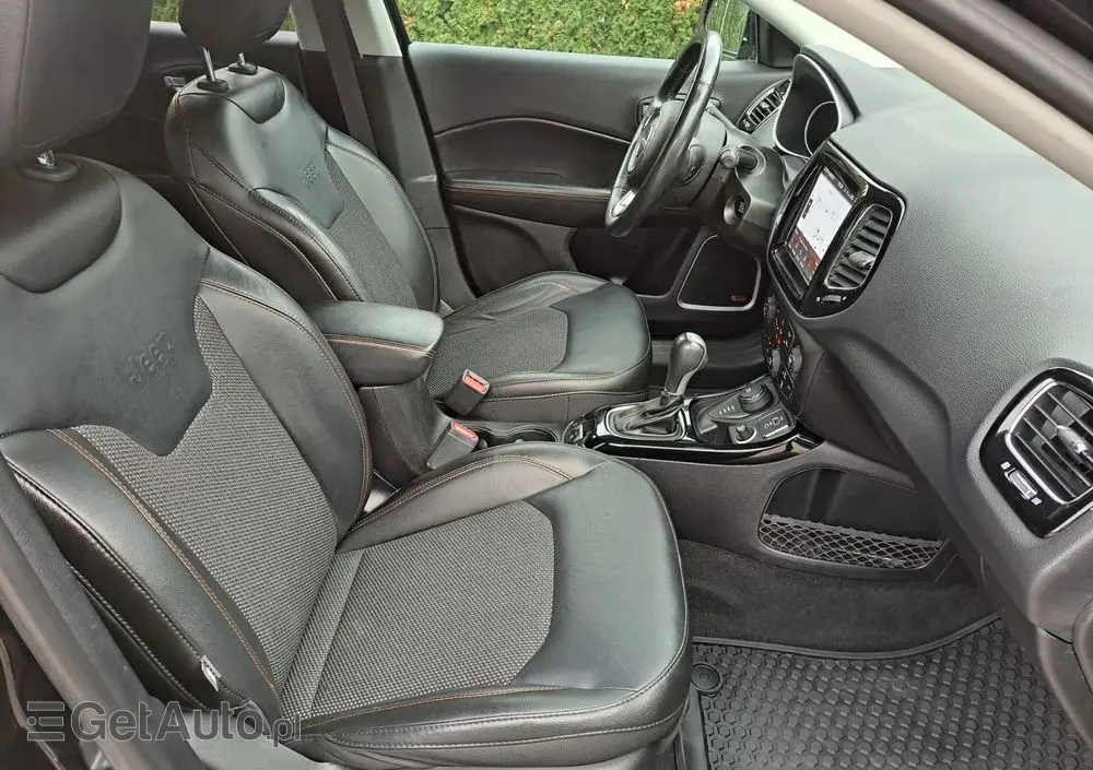 JEEP Compass 2.0 MultiJet Active Drive Automatik Limited