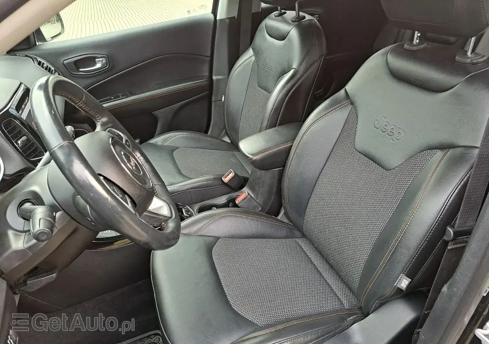 JEEP Compass 2.0 MultiJet Active Drive Automatik Limited