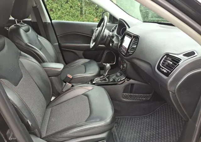 JEEP Compass 2.0 MultiJet Active Drive Automatik Limited