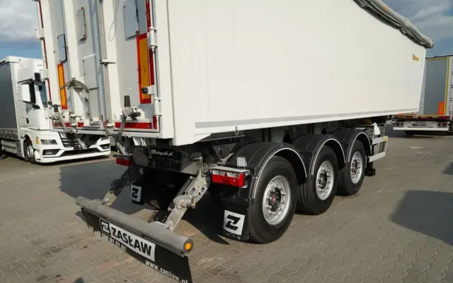 ZASLAW WYWROTKA ALUMINIOWA / 43 m3 /  OŚ PODNOSZONA / OSIE SAF 